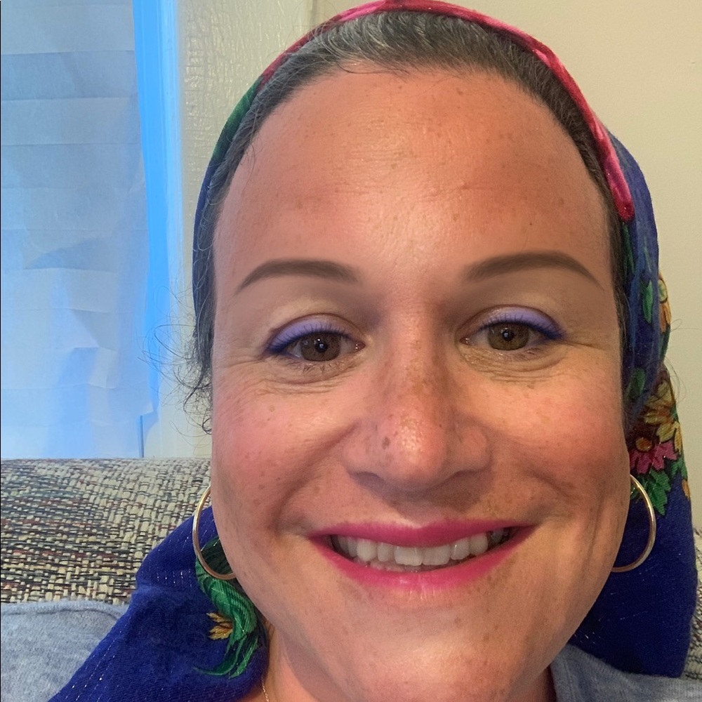 Meet your Posher, Hindy